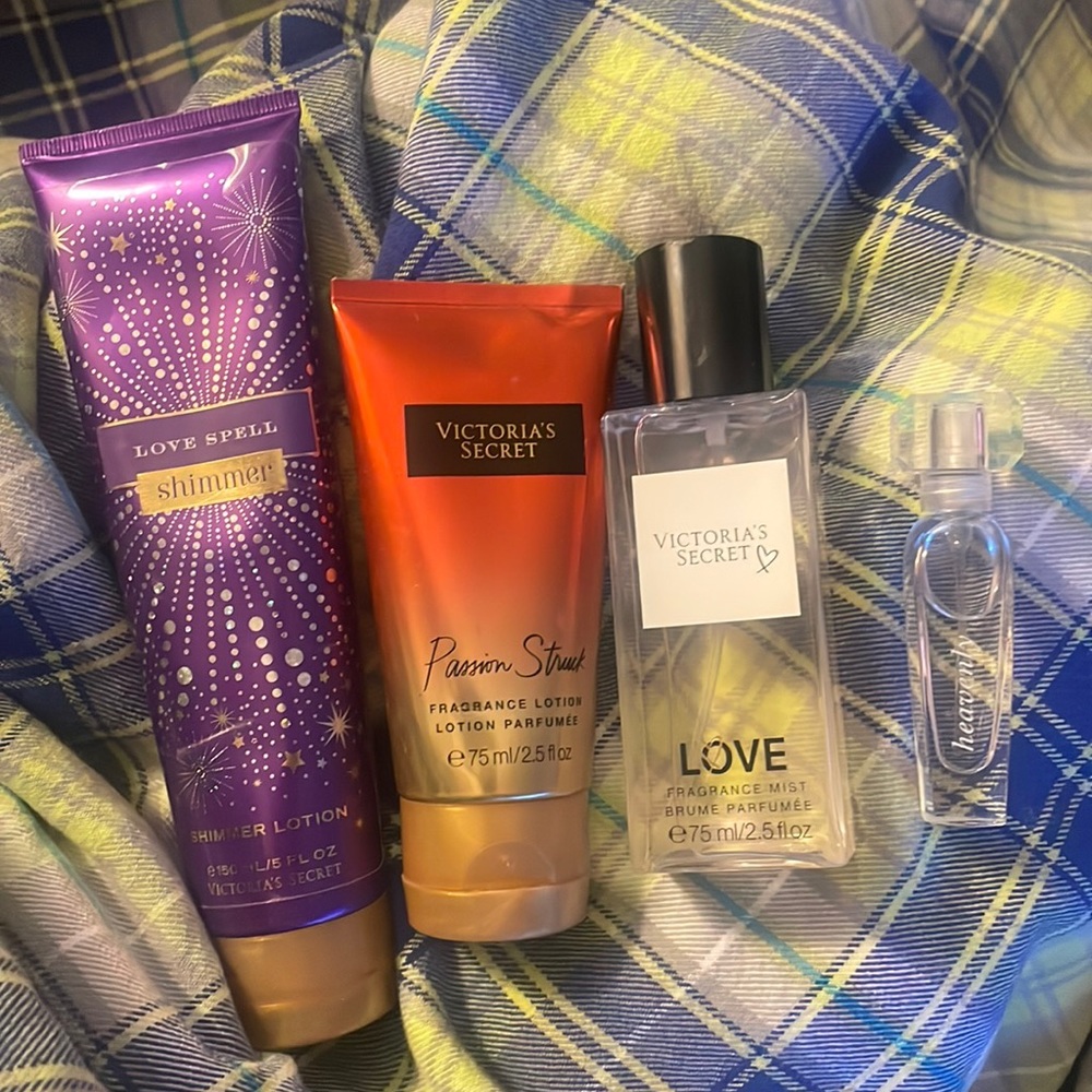 LOT of -4- VICTORIAS SECRET Lotions/Perfumes